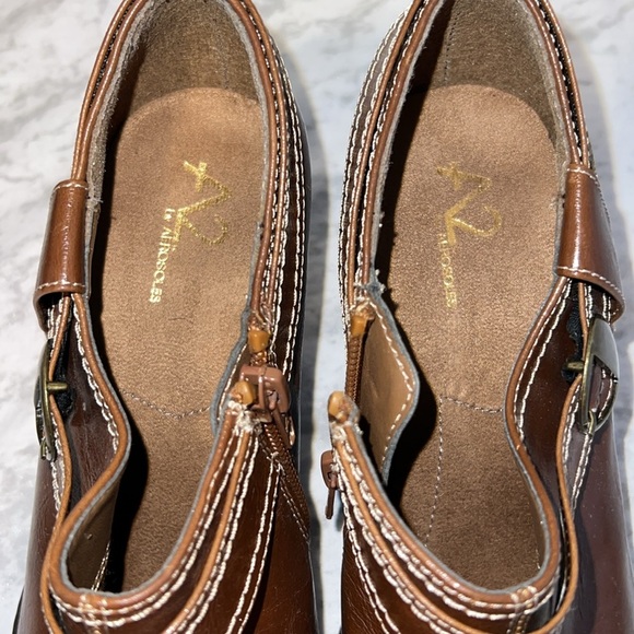 A2 by Aerosoles Brown Ankle Booty Side Zipper - Picture 6 of 7